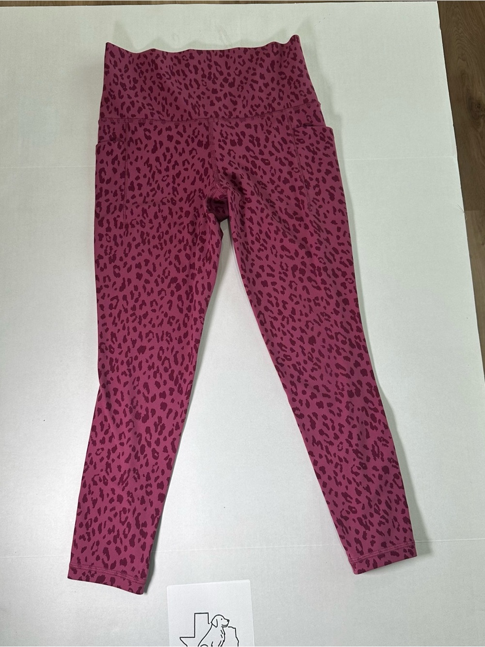 Athleta Salutation Stash Pocket Leggings Leopard High Rise 7/8 Activewear